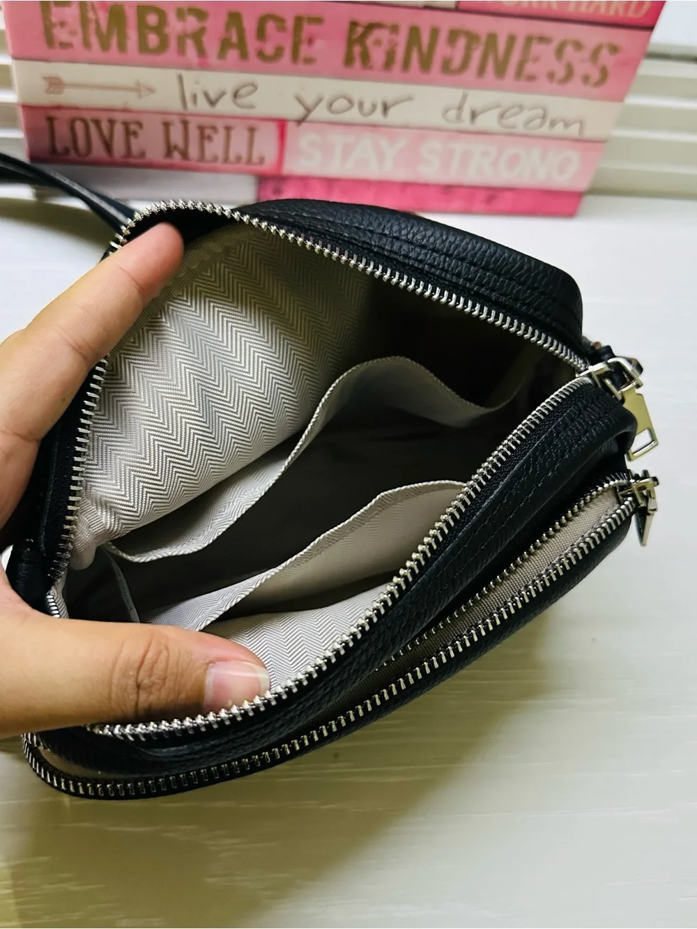 Classic Crossbody Camera Bag Color Black